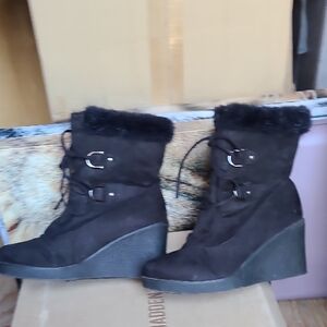 Black Faux Fur Wedge Boots